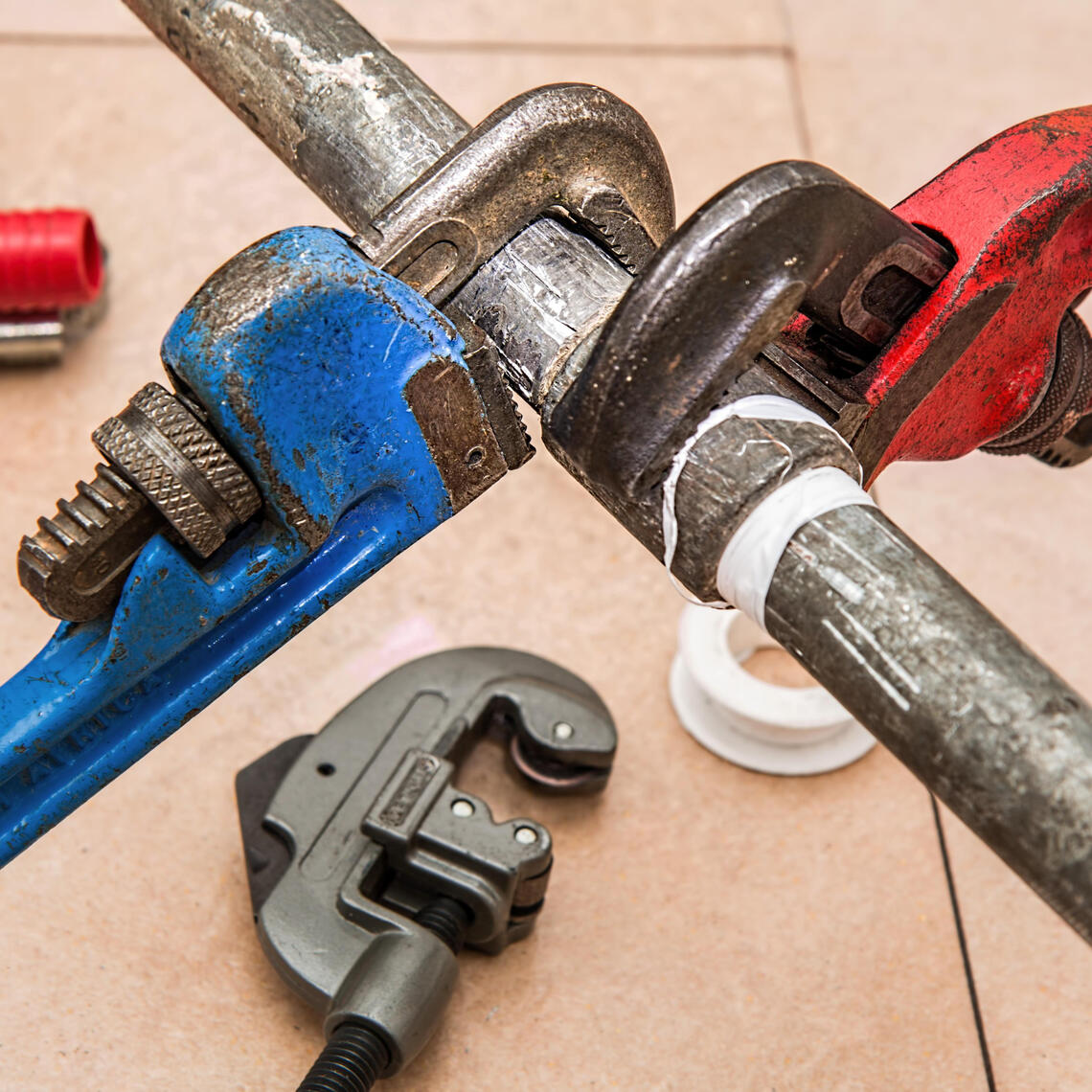 Floor cleaning machine in use